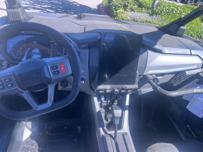 New 2026 Polaris RZR PRO R 4 ULTIMATE Image 10