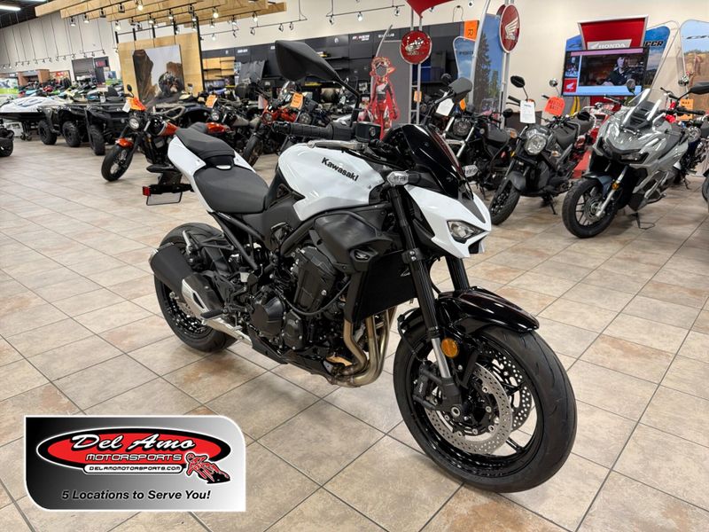 New 2026 Kawasaki Z900 ABS Image 1