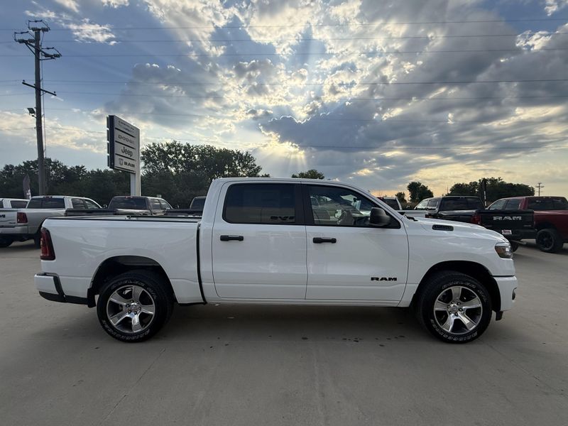 New 2026 RAM 1500 Express Crew Cab 4x4 5