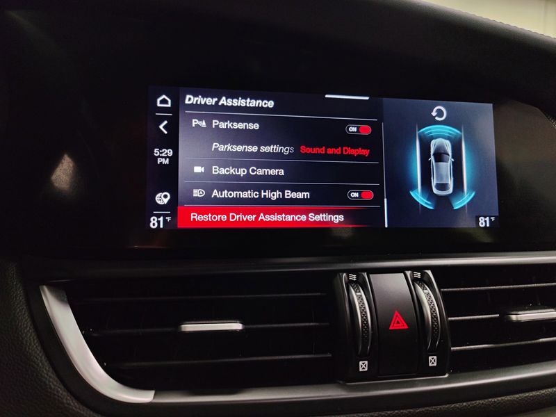 Used 2024 Alfa Romeo Giulia Veloce Premium AWD w/Sunroof/Activ AsstImage 23