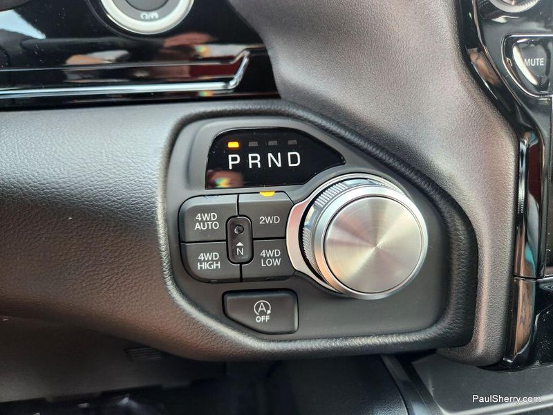 New 2025 RAM 1500 Laramie Crew Cab 4x4 5