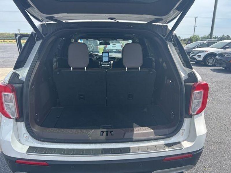 2022 Ford Explorer King RanchImage 16