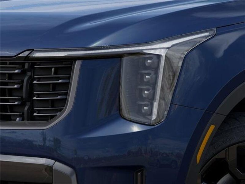 2025 Kia Sorento X-Line SXImage 10
