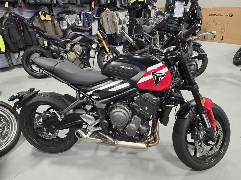 Used 2025 Triumph Trident 660 Image 1
