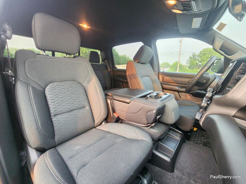 New 2026 RAM 1500 Warlock Crew Cab 4x4 5'7' Box