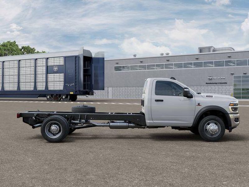 New 2026 RAM 5500 Tradesman Chassis Regular Cab 4x2 108