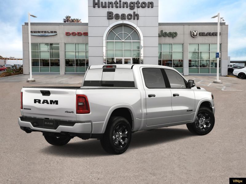 2025 RAM 1500 Big Horn Crew Cab 4x4Image 6