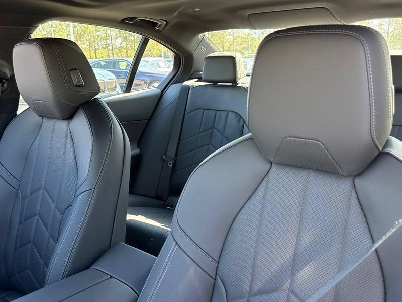 New 2027 BMW 5 Series 530iImage 18