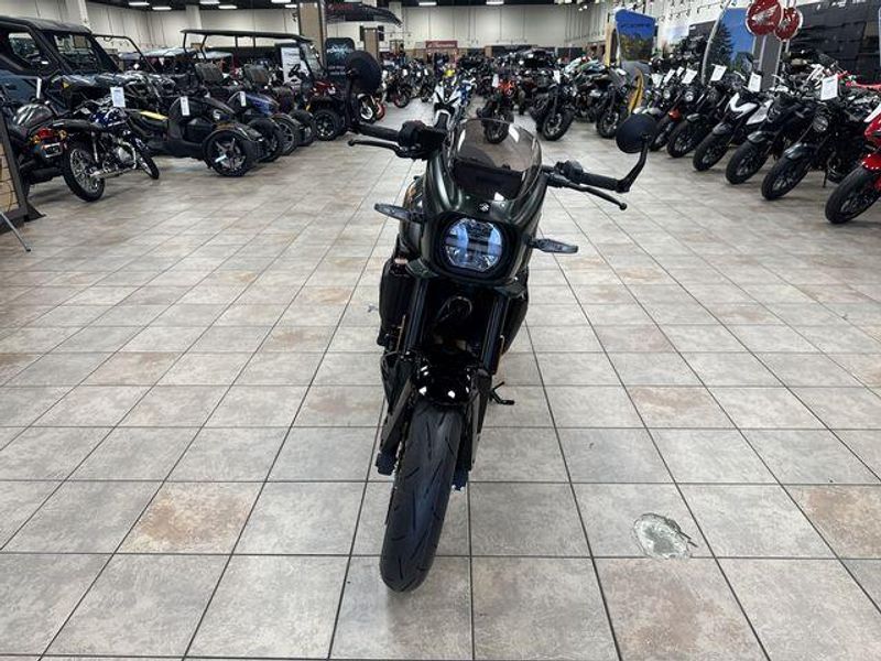 New 2026 Suzuki GSX-8TT Image 12