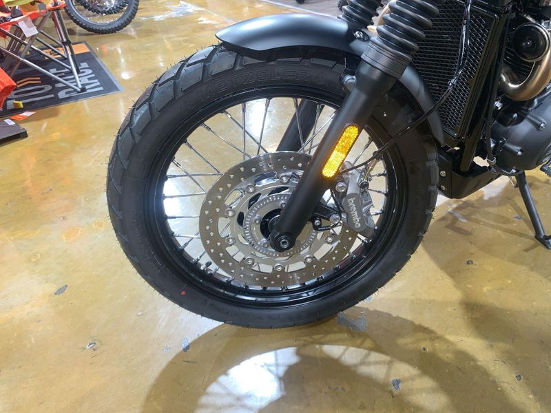 2025 Triumph SCRAMBLER 900 Image 10