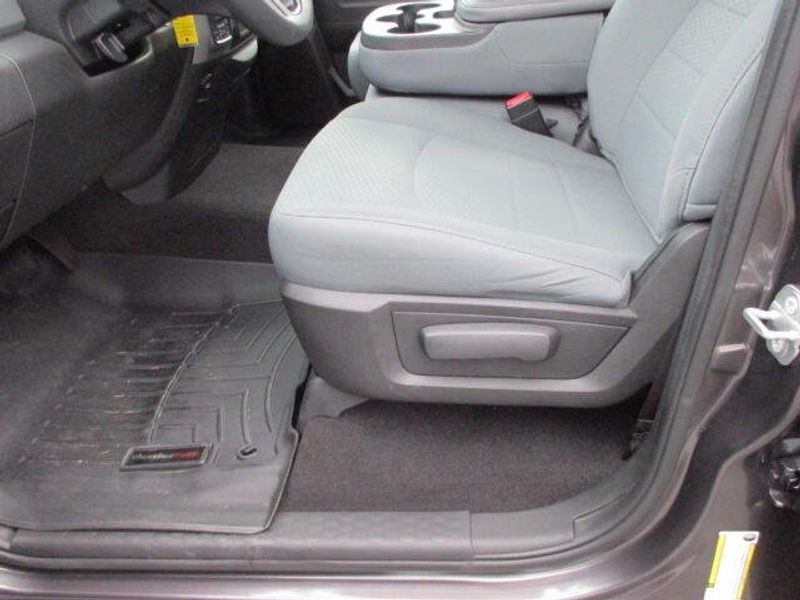 Used 2018 RAM 1500 ExpressImage 15