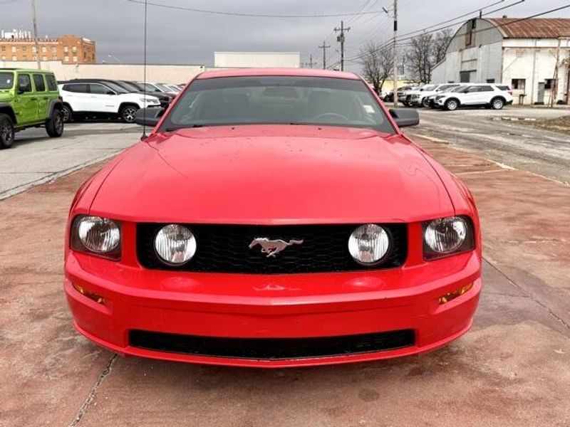 Used 2006 Ford Mustang GT PremiumImage 2