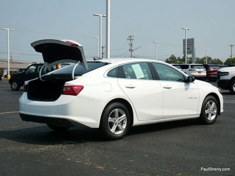 Used 2024 Chevrolet Malibu LS