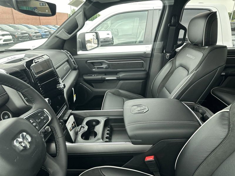 2025 RAM 1500 Laramie Crew Cab 4x4 5