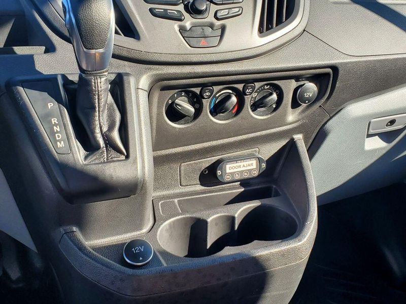 Used 2019 Ford Transit-350 XLImage 26
