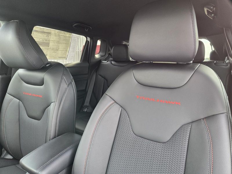 New 2026 Jeep Compass Trailhawk 4x4
