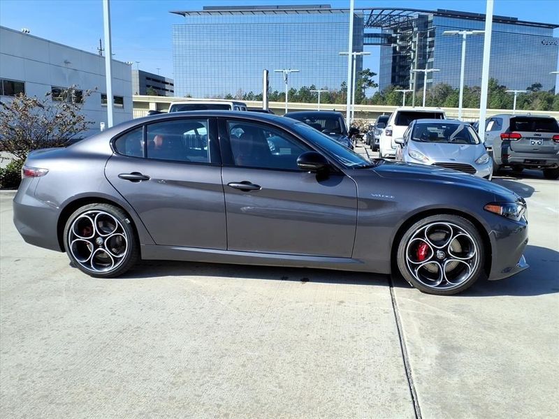 New 2026 Alfa Romeo Giulia VeloceImage 5