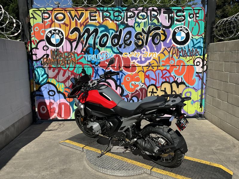 New 2026 BMW R 1300 GS Image 6