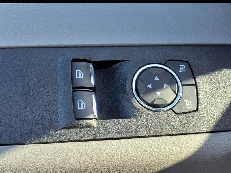 2022 Ford F-250SD XLImage 18