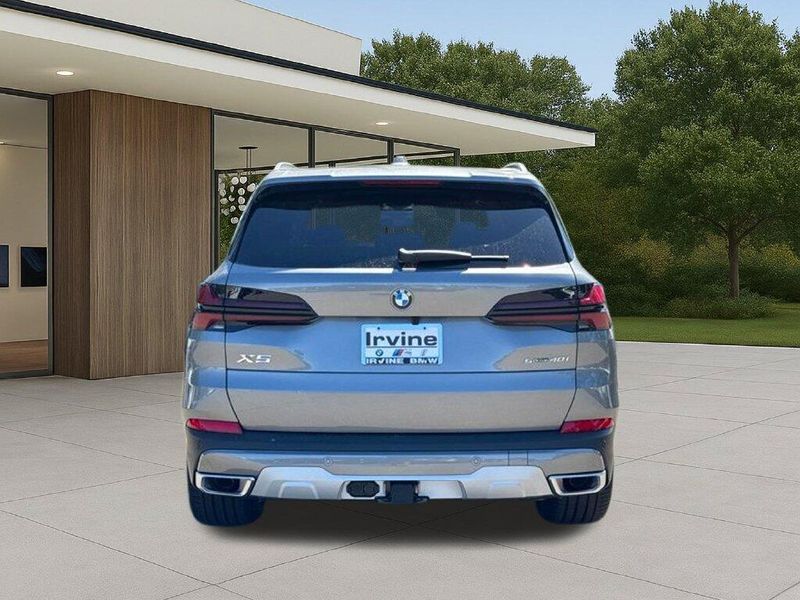 New 2026 BMW X5 sDrive40iImage 10