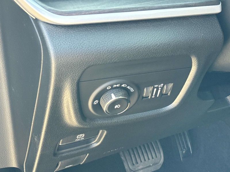 New 2026 Jeep Grand Cherokee Limited 4x4