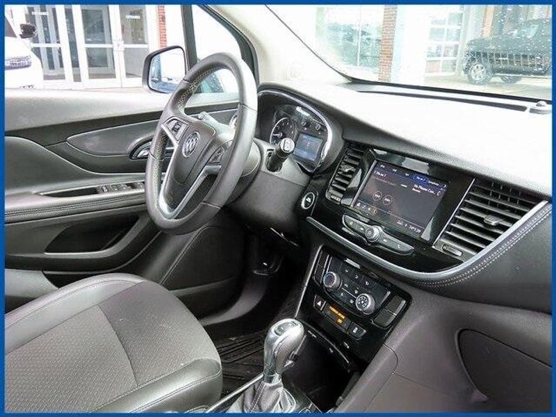 2022 Buick Encore PreferredImage 8