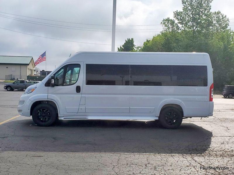 2024 RAM Promaster 3500 Slt+ Window Van High Roof 159