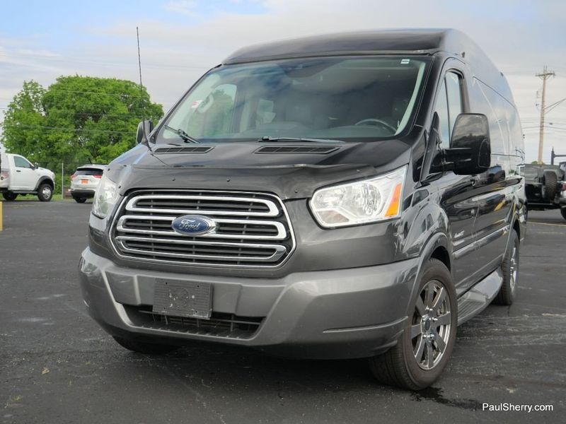 2015 Ford Transit-150 Image 8