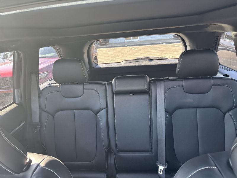 New 2026 Jeep Grand Cherokee Limited Reserve 4x4Image 38