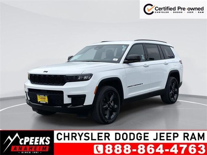 2023 Jeep Grand Cherokee L AltitudeImage 1