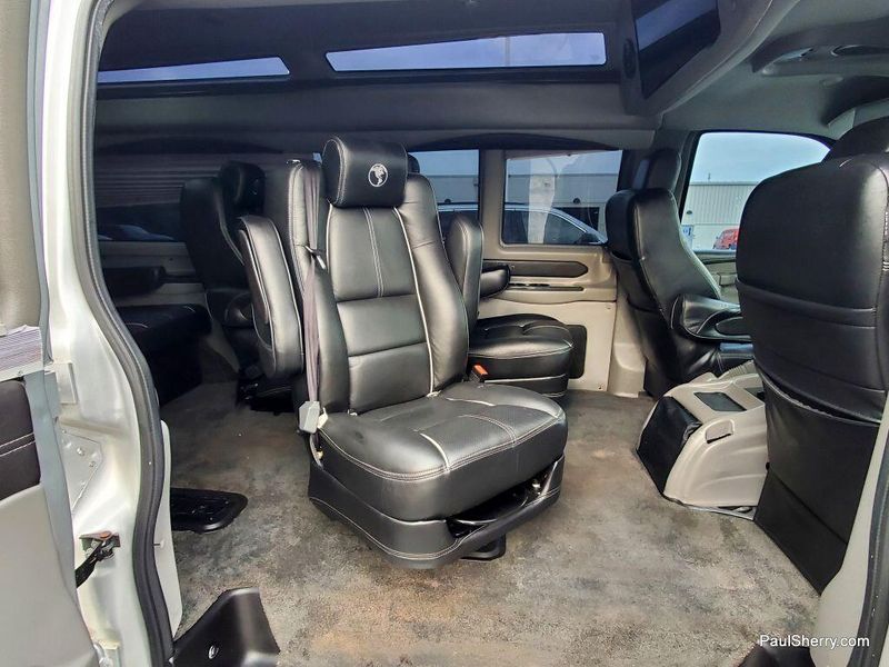 Used 2019 GMC Savana 2500 Image 16