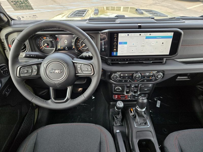 New 2026 Jeep Wrangler 4-door Rubicon