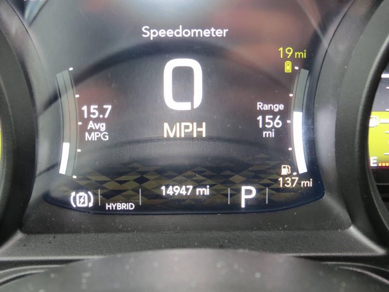 Used 2025 Jeep Wrangler 4xE Sahara 4x4 4dr SUVImage 28