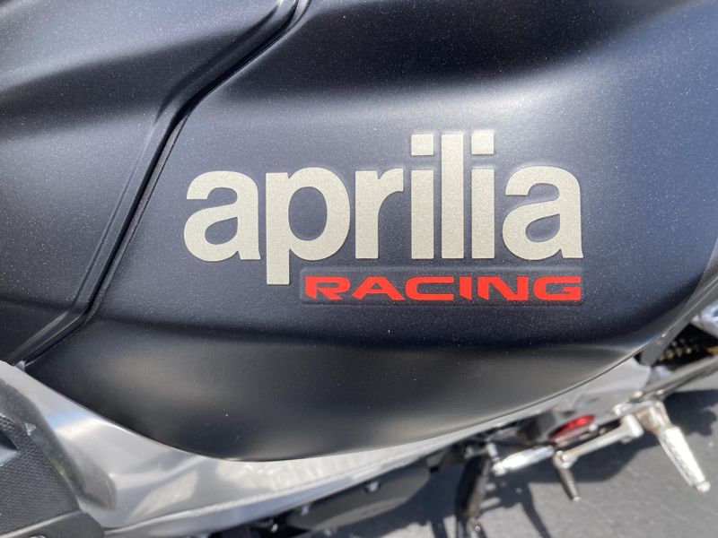 2019 Aprilia RSV4 1100 Factory 