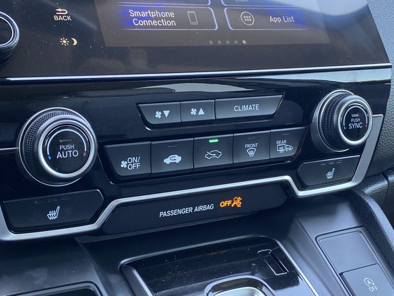 2022 Honda CR-V TouringImage 23
