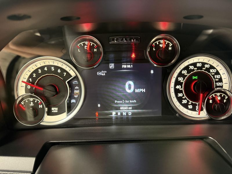 Used 2018 RAM 1500 LaramieImage 18
