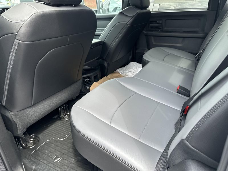 New 2025 RAM 3500 Tradesman Crew Cab Chassis 4x4 60