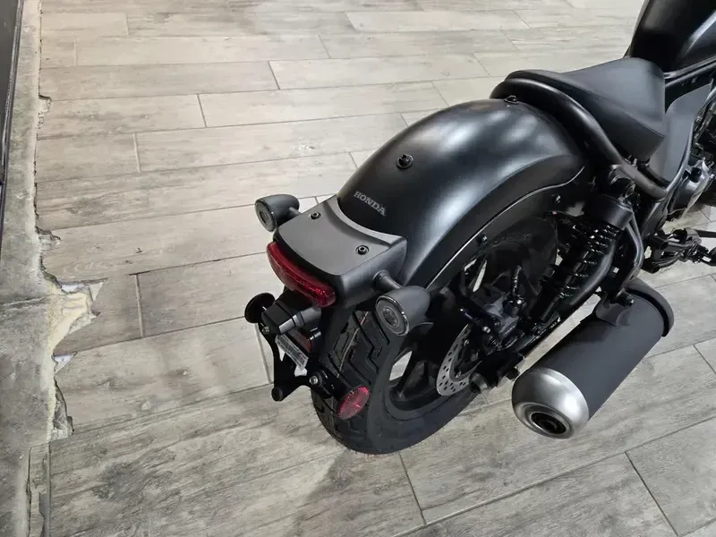 2025 Honda REBEL 300 MATTE BLACK METALLIC Image 10