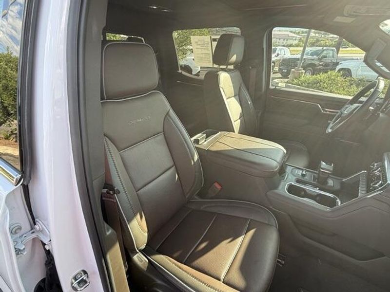 2024 Gmc Sierra 1500 Denali photo 8