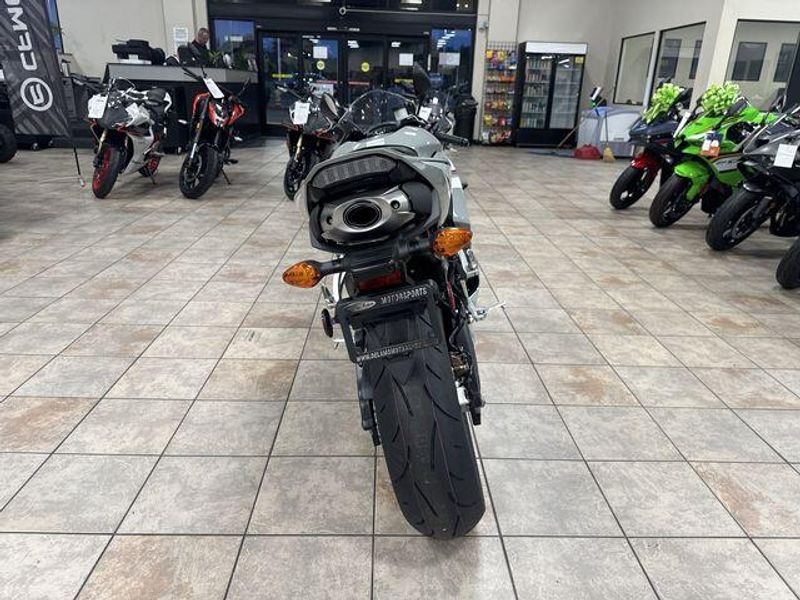 New 2026 Honda CBR600RR Image 16