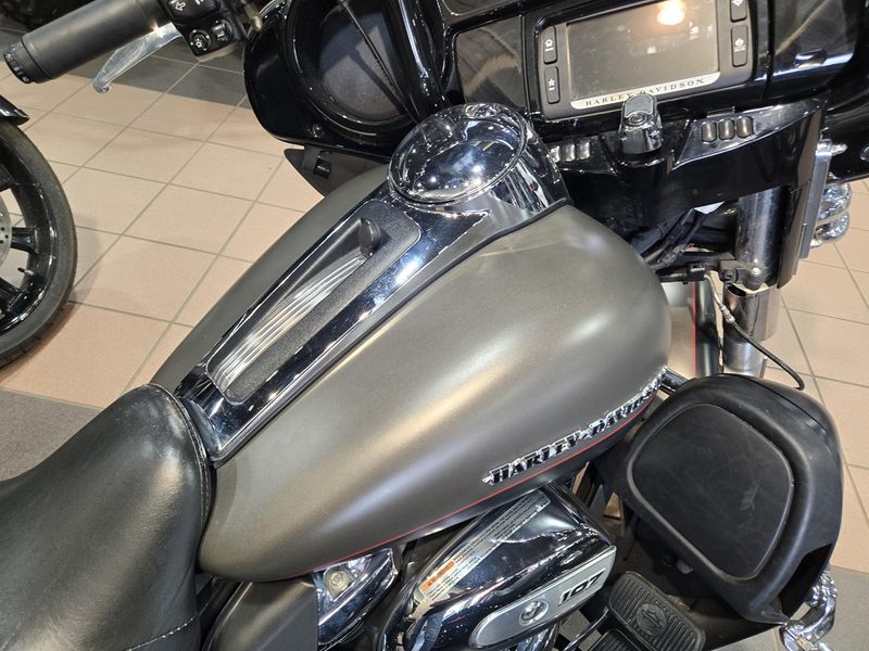 2018 HARLEY ELECTRA GLIDE ULTRA LIMITED Image 15