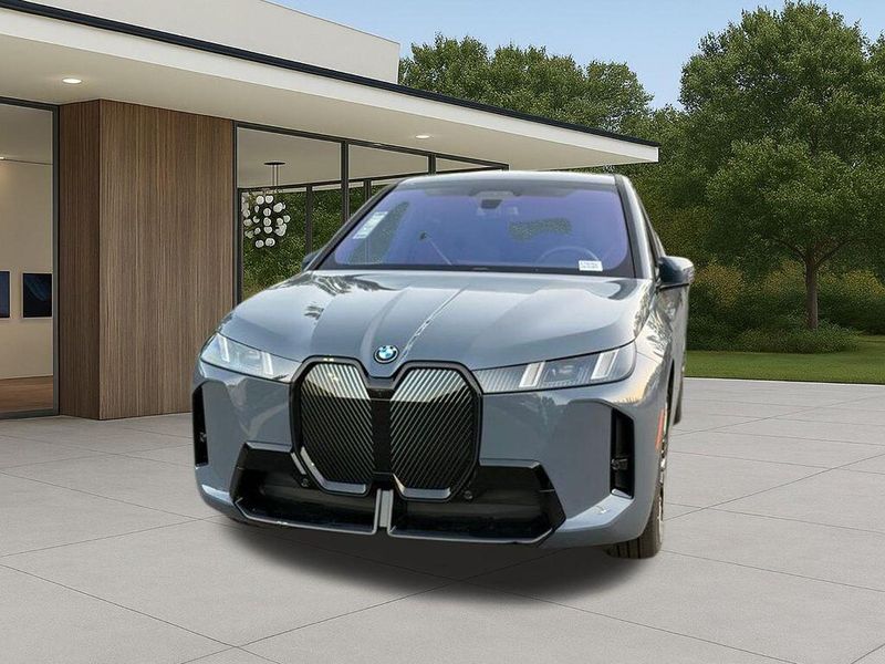 New 2026 BMW iX xDrive45Image 3