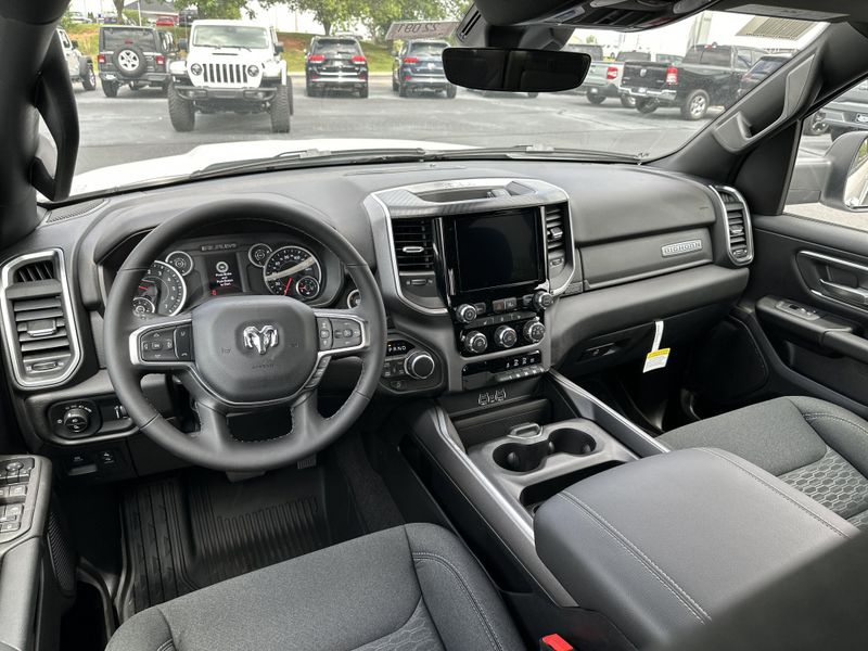 New 2025 RAM 1500 Big Horn Crew Cab 4x4 5