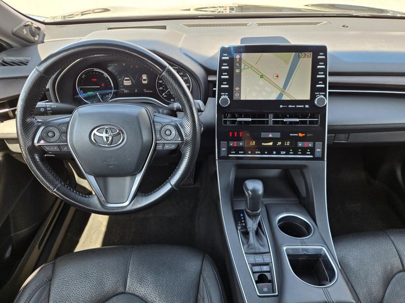 Used 2021 Toyota Avalon Hybrid Limited FWD (Natl)
