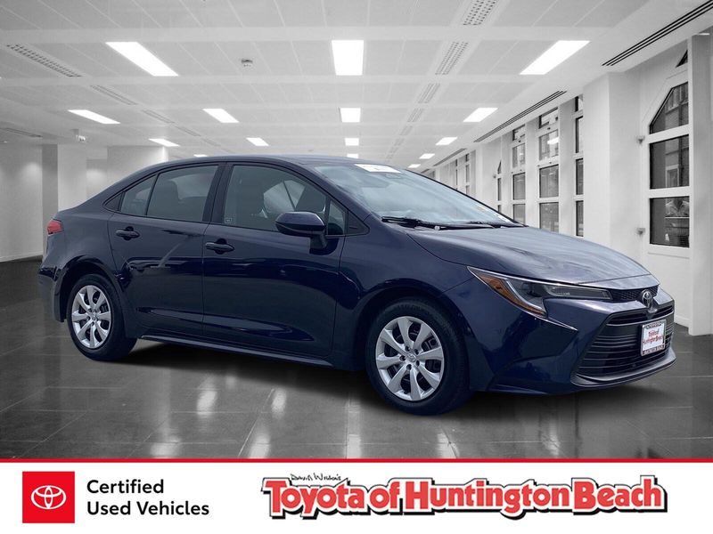 2024 Toyota Corolla LEImage 1