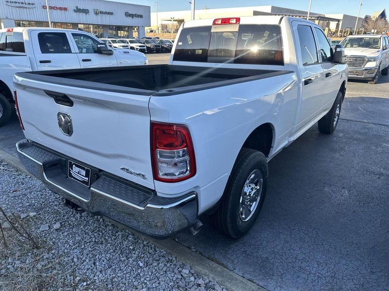 2024 RAM 2500 Tradesman Crew Cab 4x4 6