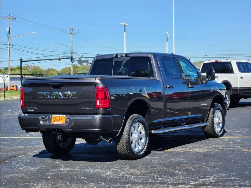 New 2027 RAM 2500 Big Horn Crew Cab 4x4 6'4' Box