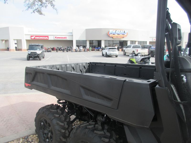 NEW 2026 CAN-AM DEFENDER 6X6 XT HD10 Image 9