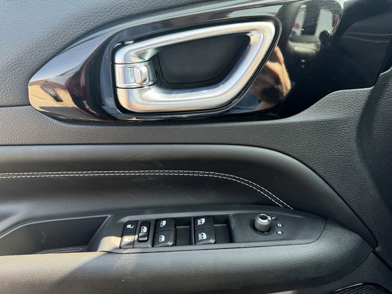 2024 Jeep Compass LatitudeImage 18