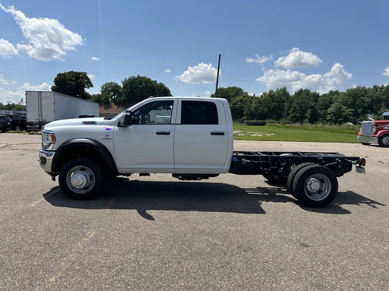 2024 RAM 5500 Tradesman Chassis Crew Cab 4x4 60